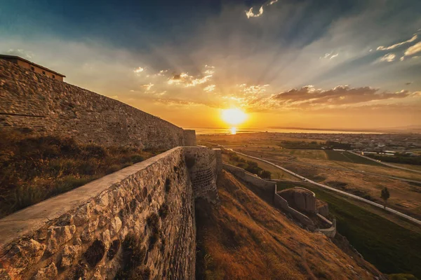 Antigua fortaleza del Reino Urartu en Van, Turquía oriental — Foto de Stock