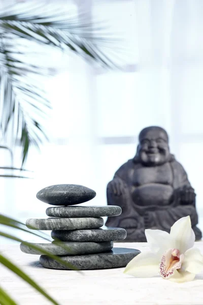 Heta stenar, jade, Buddha, orkidé — Stockfoto