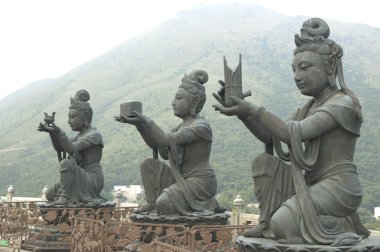 Hong Kong büyük Tian Tan Buddha ve Po Lin Manastırı