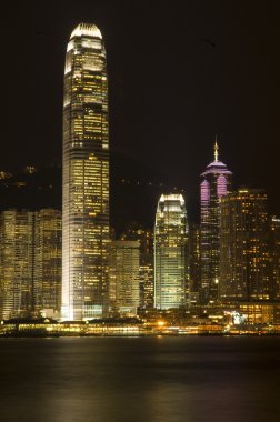Hong Kong Victoria Limanı Pearl Orient A Symphony ışıklar panoramik gece görünümü Skyline