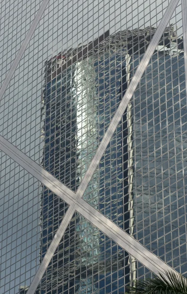 Riflessione di Hong Kong Admirlty Central Business Financial Centre Skyline Skyscraper Bank — Foto Stock