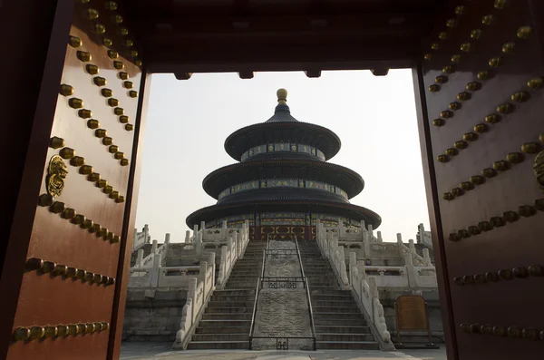 Der Himmelstempel (Himmelsaltar) tiantan in Peking China — Stockfoto