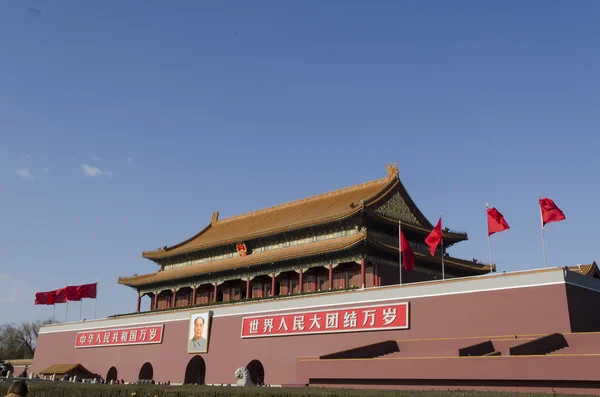 टिॅननमेन (स्वर्गीय शांतीचे गेट) बीजिंग चीनमधील निषिद्ध शहरात प्रवेशद्वार — स्टॉक फोटो, इमेज