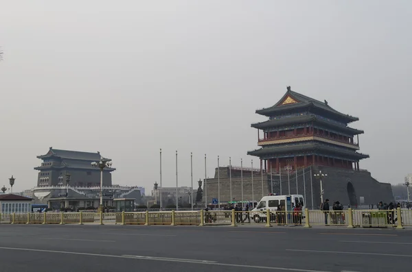 Zhengyangmen (Qianmen) - "Gate of the Zenith Sun" in Beijing China beautiful portal — Stock Photo, Image