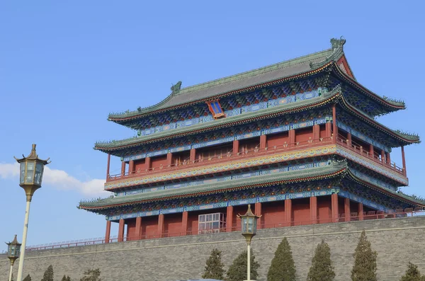 Zhengyangmen (Qianmen) - "Gate Zenith güneş" Beijing Çin güzel portal içinde — Stok fotoğraf