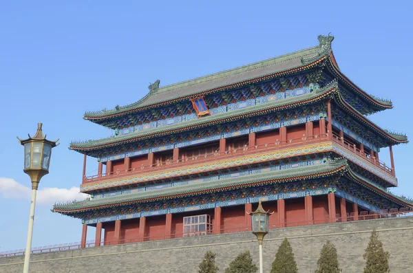 Zhengyangmen (qianmen) - "Tor der Zenitsonne" in Peking China schönes Portal — Stockfoto