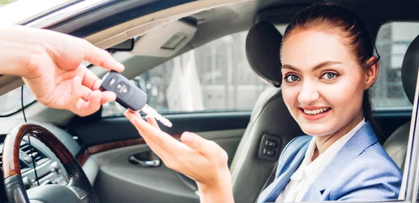 Sales Dealer Giving Car Keys New Car Business Woman Smiling — Stock Photo, Image