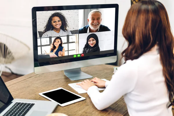 Woman Talk Speak Using Laptop Computer Working Video Conference Online — Stock Photo, Image