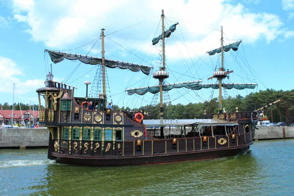 Pirate ship in the port. Poland. Leba. — Stock Photo, Image