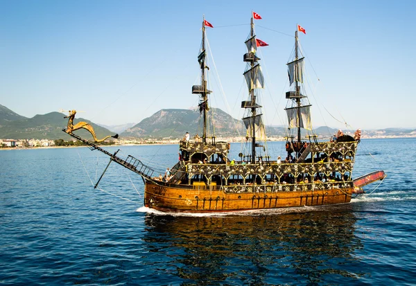 Sailing ship in the Mediterranean sea — Stock Photo, Image