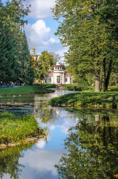 Chinees paviljoen. Het Palace Museum Tsarskoje Selo in de buurt van Sint-Petersburg. — Stockfoto