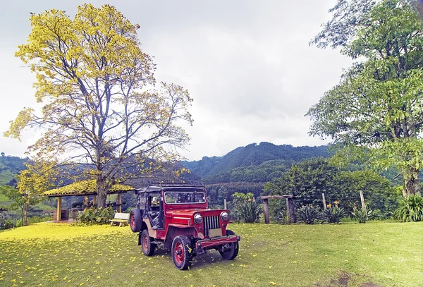 Vehículo Vintage por Colombia Mountains —  Fotos de Stock