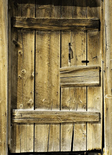 Rustieke houten deur — Stockfoto