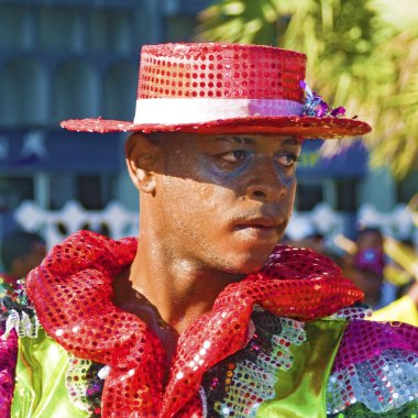 Karnaval dansçı