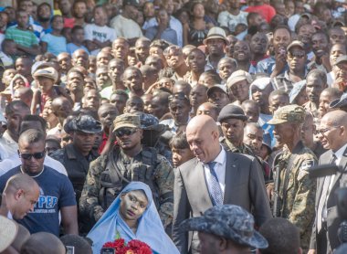 Haiti Michel insanlarla etkileşim Martelly başkanı