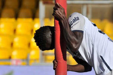 Bologna 'lı Musa Barrow, Benevento - Bologna 1-0 arasındaki İtalyan Serie A şampiyonası maçında Benevento' daki Ciro Vigorito Stadyumu 'nda oynandı..