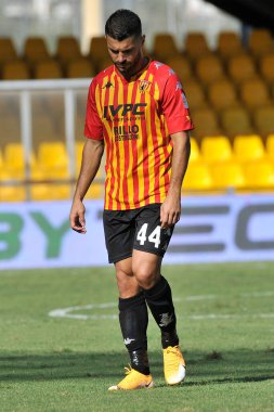 Benevento 'lu Iago Falque oyuncusu, Benevento - Bologna 1-0 arasındaki İtalyan Serie A şampiyonluğu maçında, Benevento' daki Ciro Vigorito Stadyumu 'nda oynanan maç..