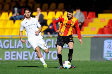 Benevento 'dan Federico Barba, Benevento' daki Ciro Vigorito Stadyumu 'nda 15 / 02 / 2019 tarihinde oynanan İtalyan Serie B şampiyonası Benevento - Pordenone 2-1 karşılaşmasında öne geçti.