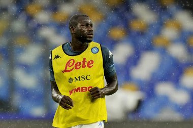 Napoli 'nin Kalidou Koulibaly oyuncusu, Napoli ile Ceneviz arasında oynanan İtalya SerieA Şampiyonası final maçı sırasında Napoli' nin San Paolo Stadyumu 'nda oynanan maç 6-0' dı..