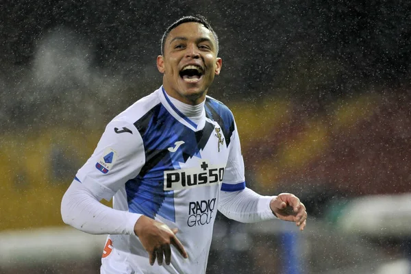 Atalanta takımından Luis Muriel, Benevento-Atalanta maçının son maçı olan Serie A maçında Benevento-Atalanta maçında 1-4 yenildi. İtalya, 09 Ocak 2021.