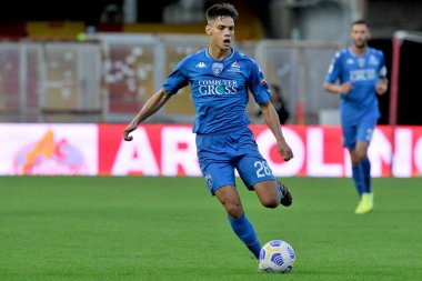 Empoli 'li Samuele Ricci, Benevento ile Empoli arasındaki İtalya Kupası maçında, Benevento' daki Ciro Vigorito Stadyumu 'nda oynanan final maçında 2-4 yenildi. İtalya, 28 Ekim 2020.