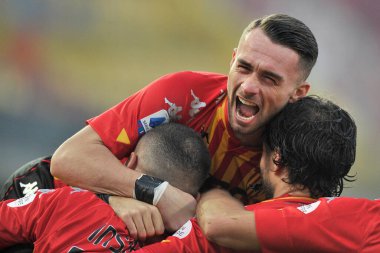Benevento 'daki Ciro Vigorito Stadyumu' nda oynanan Benevento-Genoa maçında Filippo Inzaghi takımının teknik direktörü Serie A, Benevento-Genoa maçında 2-0 yenildi. İtalya, 20 Aralık 2020. 
