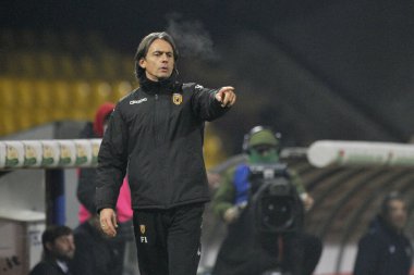 Benevento 'nun Filippo Inzaghi teknik direktörü, Benevento ile Lazio arasında oynanan İtalya Serie A şampiyonası maçında, Benevento' daki Ciro Vigorito Stadyumu 'nda oynanan maç 1-1 sonuçlandı. İtalya, 15 Aralık 2020. 
