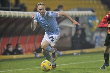 Lazio 'lu Manuel Lazzari, Benevento ile Lazio arasındaki İtalyan Serie A şampiyonası maçında, Benevento' daki Ciro Vigorito Stadyumu 'nda oynanan maç 1-1 sonuçlandı. İtalya, 15 Aralık 2020. 