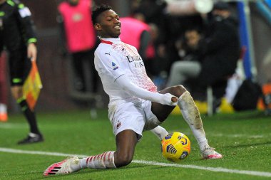 AC Milan 'dan Rafael Leao, İtalya Ligi Serie A maçında Benevento-Milan final maçı 0-2, Bevento' daki Ciro Vigorito Stadyumu 'nda oynandı. İtalya, 3 Ocak 2021. 