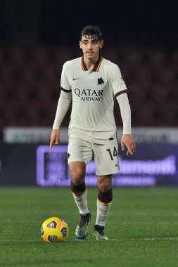 Roma 'nın Gonzalo Villar oyuncusu, Benevento ile Roma arasındaki İtalya SerieA şampiyonası final maçı sırasında Benevento' daki Ciro Vigorito Stadyumu 'nda oynanan karşılaşma 0-0 ile sonuçlandı. İtalya, 21 Şubat 2021. 