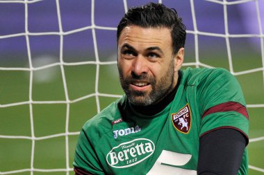 Torino 'nun Salvatore Sirigu oyuncusu, Benevento ile Torino arasındaki İtalyan Serie A futbol ligi maçında, Benevento' nun Ciro Vigorito Stadyumu 'nda oynanan final maçı 2-2' dir. İtalya, 22 Ocak 2021. 