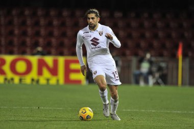 Torino 'dan Ricardo Rodriguez, Benevento ile Torino arasındaki İtalyan Serie A futbol ligi maçında Benevento, Benevento' daki Ciro Vigorito Stadyumu 'nda oynanan maçı 2-2 yendi. İtalya, 22 Ocak 2021. 