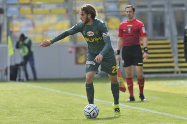 Frosinone, İtalya, 20 Mart 2021. Lecce takımının Antonio Gallo oyuncuları, Frosinone ile Lecce arasındaki İtalya lig serisi B 'nin final maçı sırasında Frosinone' deki Benito Stirpe Stadyumu 'nda oynanan maçın sonucu 0-3 oldu..