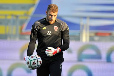 Monza 'nın Michele Di Gregorio oyuncusu, Frosinon ile Monza arasındaki İtalyan Serie B şampiyonası maçında, final maçı 2-2, Benito Stirpe Stadyumu' nda oynandı. İtalya, 02 Mart 2021. 