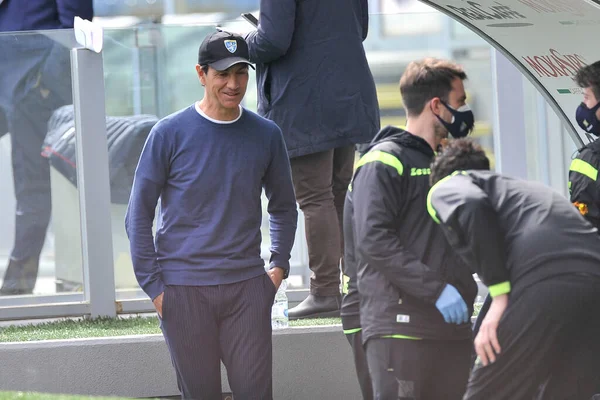 Frosinone Włochy Marca 2021 Alessandro Nesta Trener Lecce Podczas Meczu — Zdjęcie stockowe