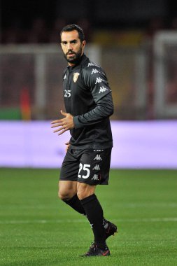 Benevento 'lu Marco Sau, Benevento ile Spezia arasındaki İtalyan Serie A futbol şampiyonası maçında Benevento, Benevento' daki Ciro Vigorito Stadyumu 'nda oynanan maçın son maçı. İtalya, 07 Kasım 2020. 