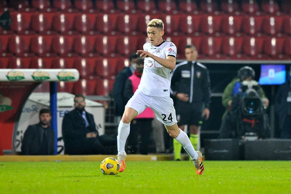 Spezia 'lı Nahuel Estevez, Benevento ile Spezia arasındaki İtalyan Serie A futbol şampiyonası maçında Benevento Vigorito Stadyumu' nda oynanan maçın son sonucu 0-3 'tür. İtalya, Kasım 07, 2020. 