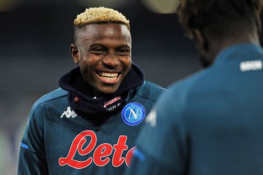 Napoli 'den Victor Osimhen, İtalya Serie A maçında Napoli ile Bologna arasında oynanan maçın son sonucu 3-1, Diego Armando Maradona Stadyumu' nda oynandı. İtalya, 07 Mart 2021.