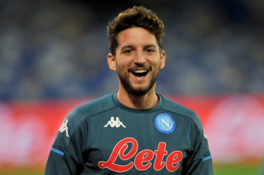 Napoli 'li Dries Mertens, Napoli ile Empoli arasındaki İtalya Kupası maçında Napoli' deki Diego Armando Maradona Stadyumu 'nda oynanan maçı 3-2 yendi. İtalya, 13 Ocak 2021.