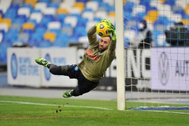 Napoli 'den David Ospina, İtalya Ligi Serie A maçında Napoli - Fiorentina final maçı 5-0 arasında Diego Armando Maradona Stadyumu' nda oynandı. İtalya, 17 Ocak 2021. 