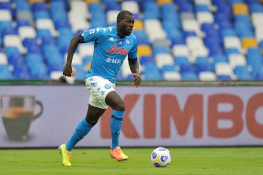 Napoli 'nin Kalidou Koulibaly oyuncusu, Napoli ile Ceneviz arasında oynanan İtalya SerieA Şampiyonası final maçı sırasında Napoli' nin San Paolo Stadyumu 'nda oynanan maç 6-0' dı..