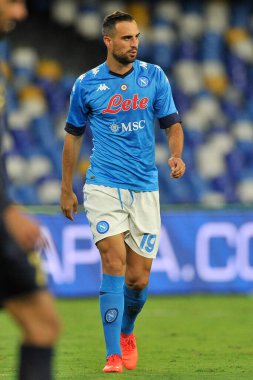 Napoli 'nin Amir RRahmani oyuncusu, Napoli ile Cenova arasındaki İtalya SerieA şampiyonluğu maçında Napoli' deki San Paolo Stadyumu 'nda oynanan maçın son maçı 6-0' dı..