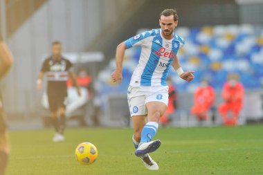 Napoli 'li Fabian Ruiz, Napoli ile Sampdoria arasındaki İtalyan futbol ligi maçında, Napoli' deki Diego Armando Maradona Stadyumu 'nda oynanan maçı 2-1 kazandı. İtalya, 13 Aralık 2020