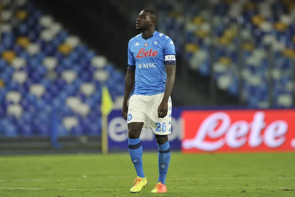 Napoli 'nin Kalidou Koulibaly oyuncusu, Napoli ile Ceneviz arasında oynanan İtalya SerieA Şampiyonası final maçı sırasında Napoli' nin San Paolo Stadyumu 'nda oynanan maç 6-0' dı..