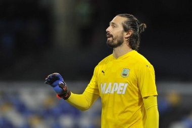 Napoli ve Sassuolo arasındaki SerieA futbol şampiyonası maçında Sassuolo 'lu Andrea Consigli, Napoli' deki San Paolo Stadyumu 'nda oynanan 0-2' lik final maçında oynadı. İtalya, 01 Kasım 2020. 