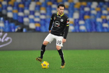 Spezia takımından Luca Vignali, Napoli ile Spezia arasındaki İtalya Ligi Serie A maçında 1-2, Napoli 'deki Diego Armando Maradona Stadyumu' nda oynandı. İtalya, Ocak 06, 2021. 