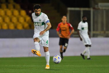 Sassuolo 'lu Francesco Magnanelli, Benevento - Sassuolo final maçı Serie A maçında Benevento-Sassuolo maçında, Benevento' daki Ciro Vigorito Stadyumu 'nda oynandı. İtalya, 12 Nisan 2021. 