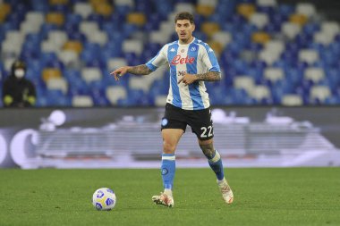 Napoli 'den Giovanni Di Lorenzo, Napoli-Lazio maçında Diego Armando Maradona Stadyumu' nda oynanan maçın son maçı olan 5-2 arasında oynanmıştır. İtalya, 22 Nisan 2021. 