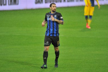 Pisa 'dan Antonio Caracciolo, Frosinone ile Pisa arasındaki İtalyan Serie B şampiyonası maçında, final maçı Frosinone' deki Benito Stirpe Stadyumu 'nda oynanmıştır. Frosinone, İtalya, 01 Mayıs 2021. 