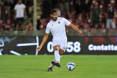 Dimitros Stavropoulos Reggina 'nın oyuncusu, Salernitana ile Reggina arasındaki İtalya Kupası maçında Salerno' daki Arechi Stadyumu 'nda oynanan final maçı 2-0' dı..